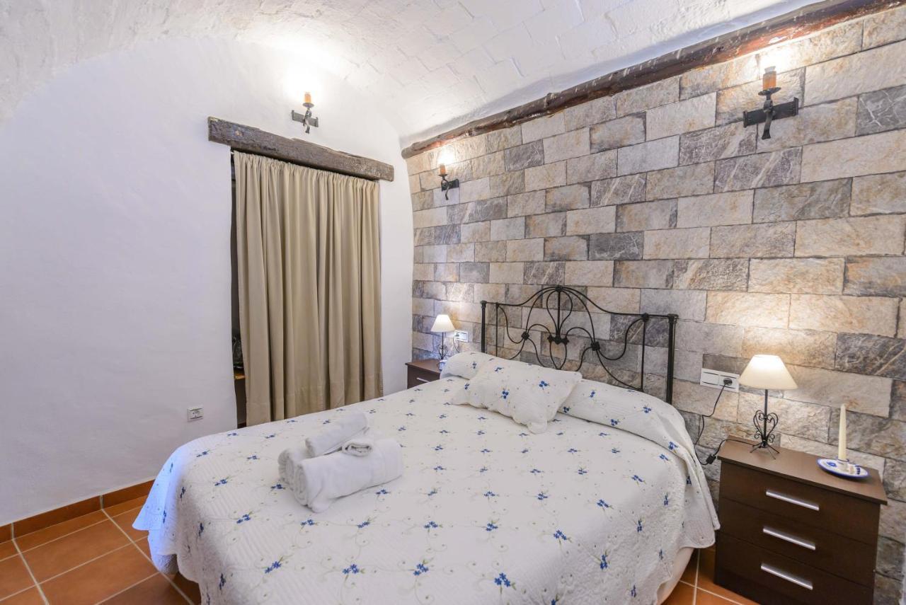 Holiday Home El Pilarillo Piscina Compartida Alcaucín المظهر الخارجي الصورة