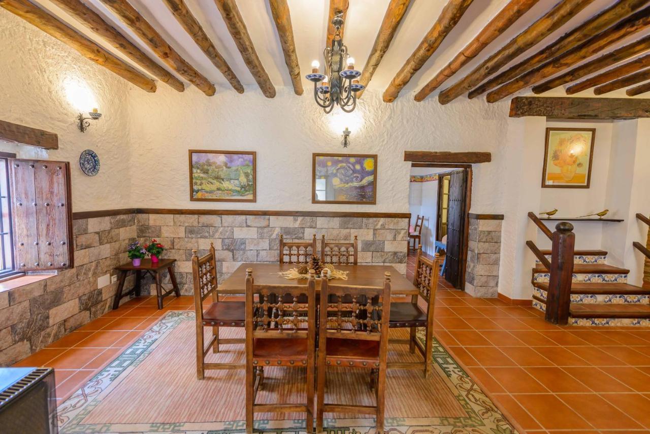 Holiday Home El Pilarillo Piscina Compartida Alcaucín المظهر الخارجي الصورة